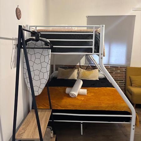Apartamentos Mayte Толедо Экстерьер фото